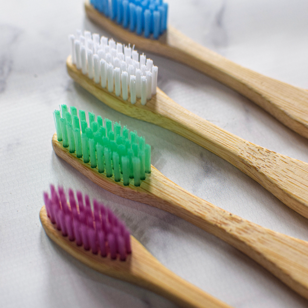 Cepillos de Dientes de Bambú - Image 4