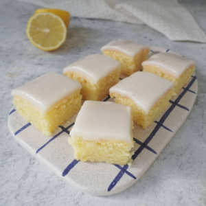 BIRU - Brownies de limón (cuadraditos de limón) x250grs.