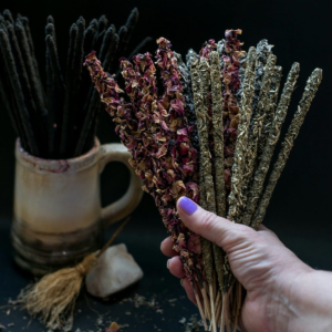 Sahumerios de hierbas naturales x pack por 5 unidades surtidos - Las Diversas